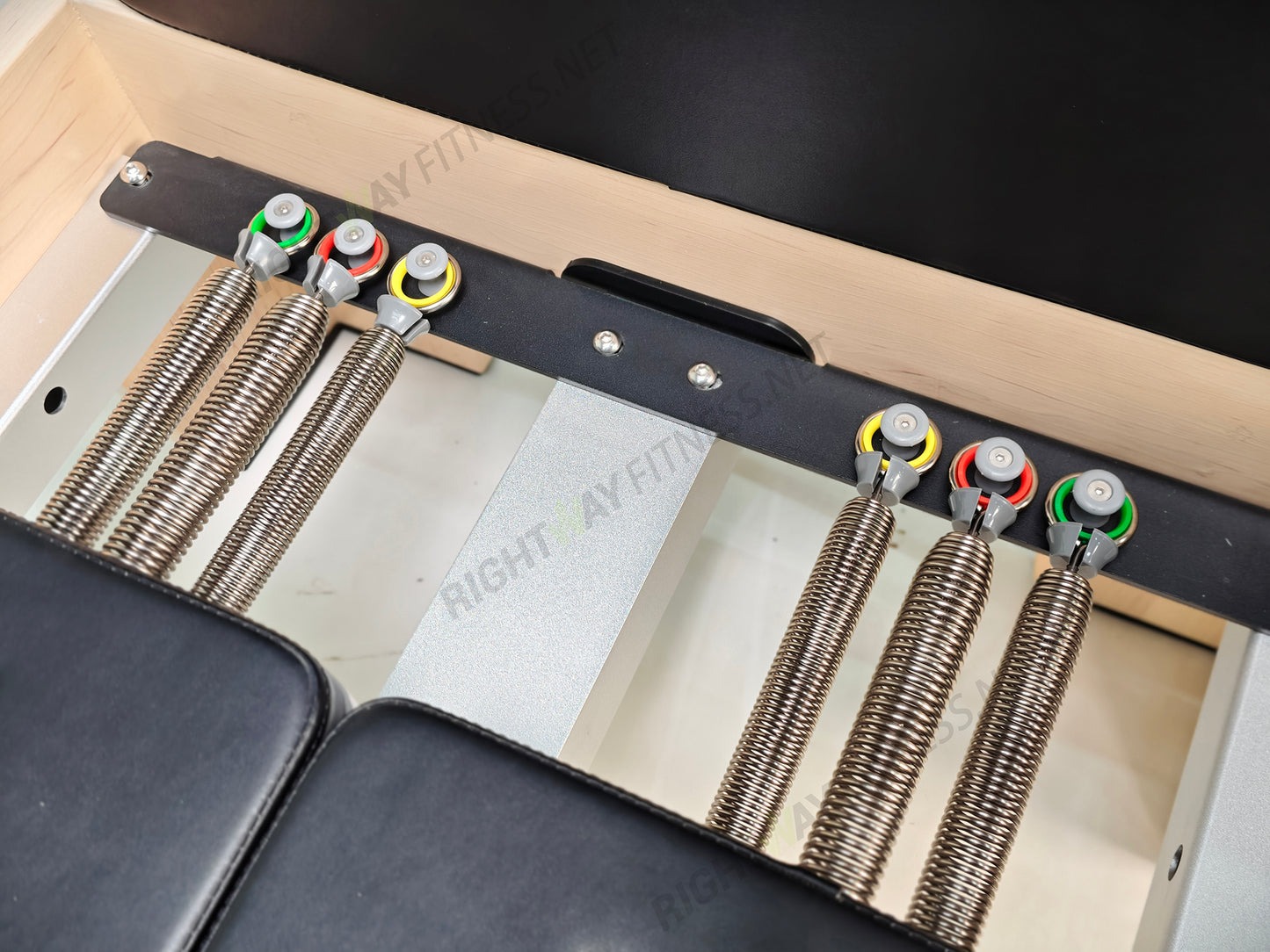 Dual-Slide Outer Track Maple Wood Pilates Reformer